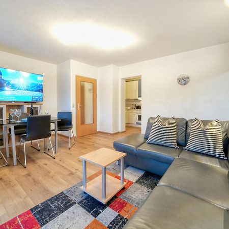 Apartment Tini - By Alpen Apartments Zell am See Esterno foto