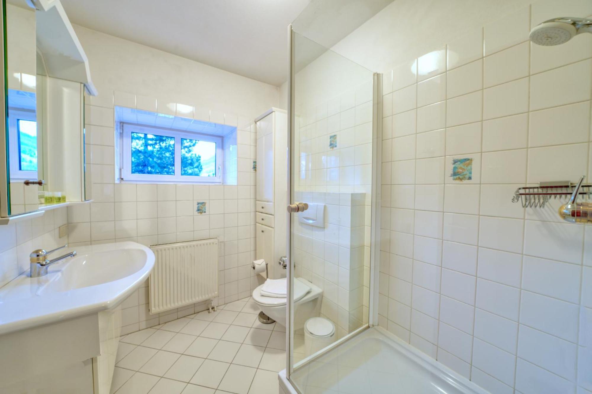 Apartment Tini - By Alpen Apartments Zell am See Esterno foto