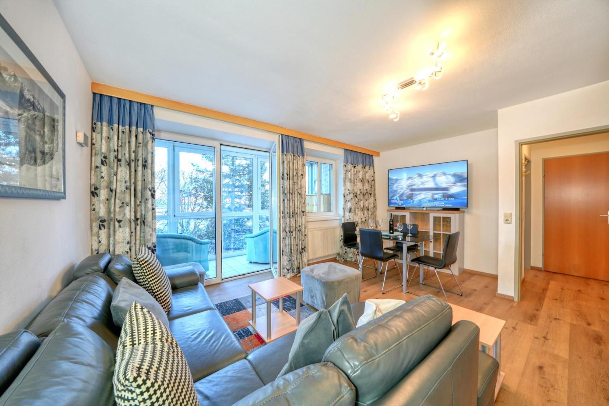 Apartment Tini - By Alpen Apartments Zell am See Esterno foto